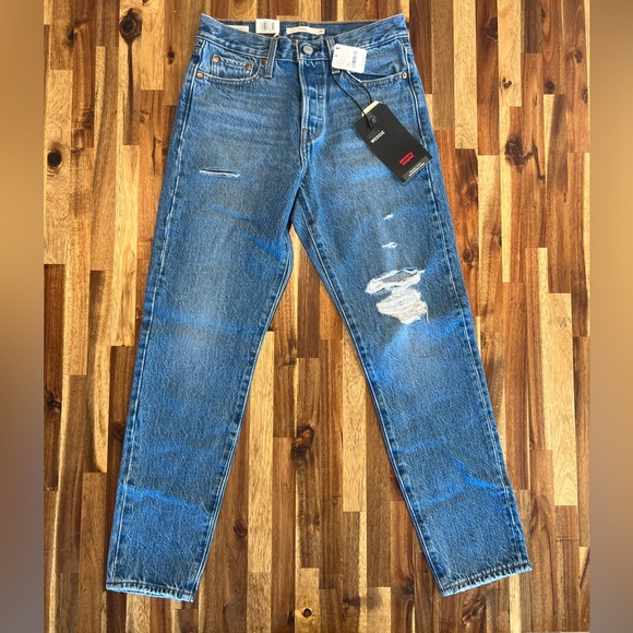 Levi’s Wedgie Icon High Rise Jeans - Picture 3 of 6